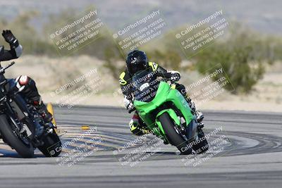 media/Jan-15-2026-Racers Edge (Thu) [[dfebeb70ab]]/3-B Group/Session 4 (Turn 5)/